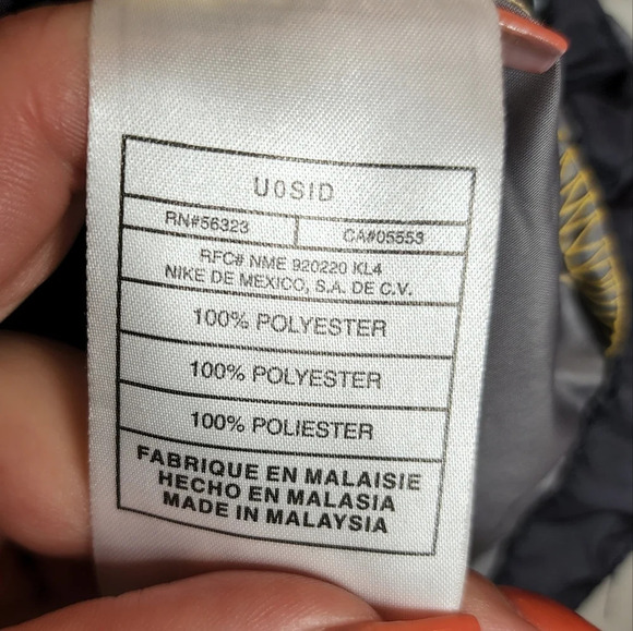 Nike windbreaker pullover - Picture 16 of 16